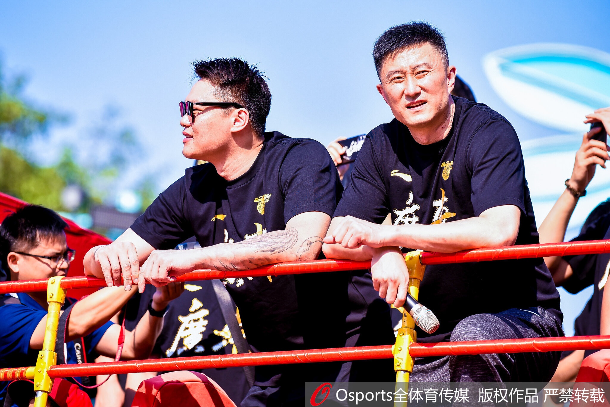 媒体人：广东还是用心的给予了杜锋&朱芳雨相对体面的安置方式