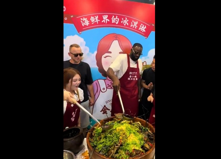 追梦：我去过中国十多次了 体验不同城市的美食和文化感觉很奇妙